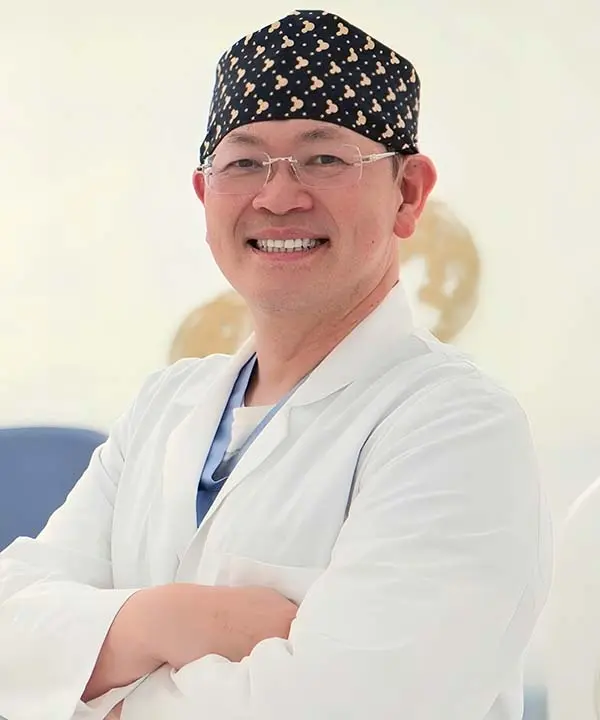 創辦人暨院長林炳熏醫師